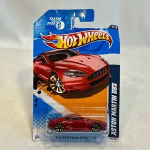 NWT New Hot Wheels Faster Than Ever '12 Series 99/247 Aston Martin DBS Red 9/10